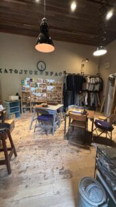 建築屋さんの古着屋BRICOLAGE 岐阜加藤住建