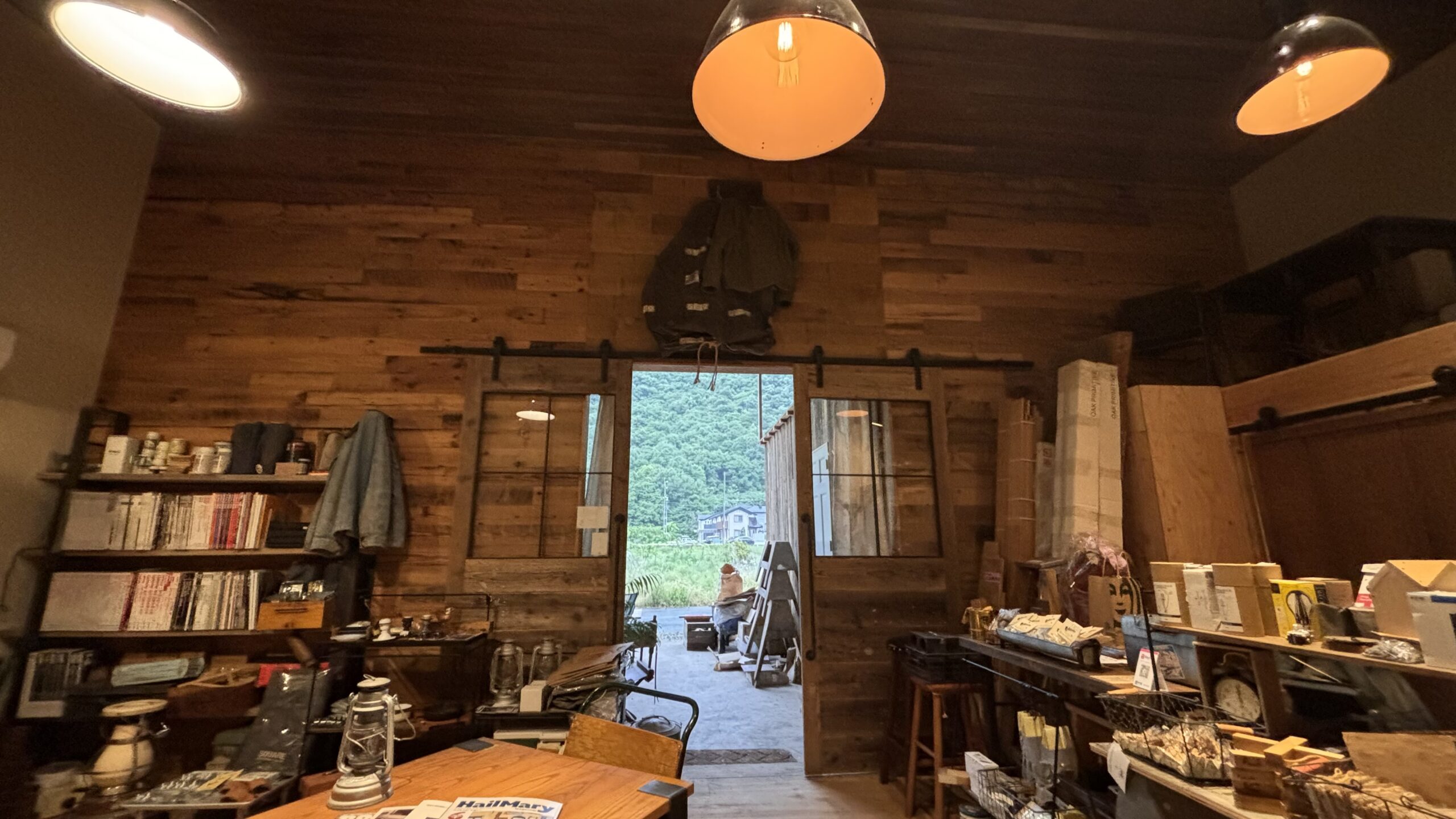 建築屋の古着屋さん BRICOLAGE 岐阜加藤住建