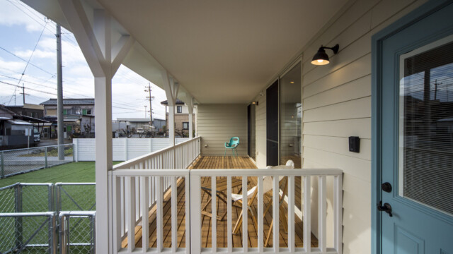 カバードポーチ