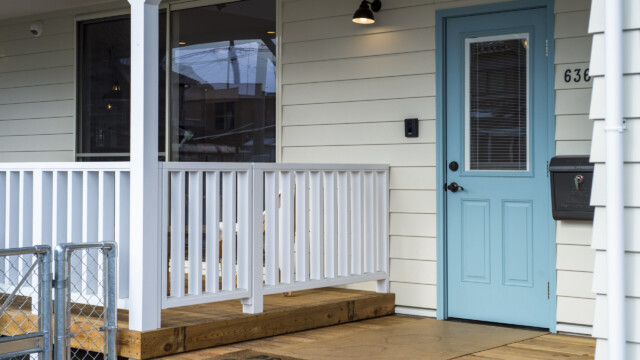 エントランスデッキ